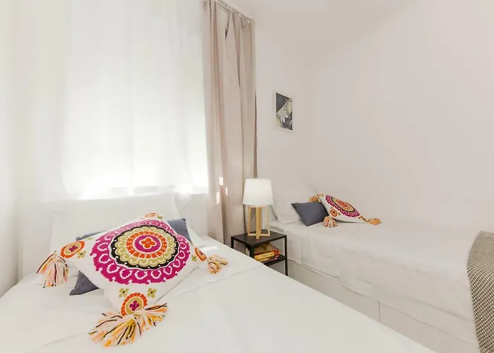 Apartament Lara *
