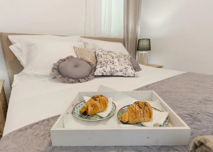Apartament Lara