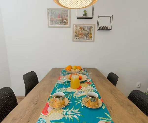 Διαμέρισμα Lara *